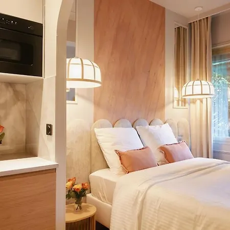 Hermes - Duke Housing Paříž